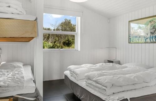 Lokken House | Holiday Home Hermine - 600m from the sea by Interhome