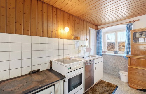 Grafenhausen House | Holiday Home 'Hofgut Dürrenbühl' with Wi-Fi