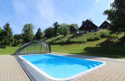 Cerny Dul House | Holiday Home Holiday Hill 46 by Interhome