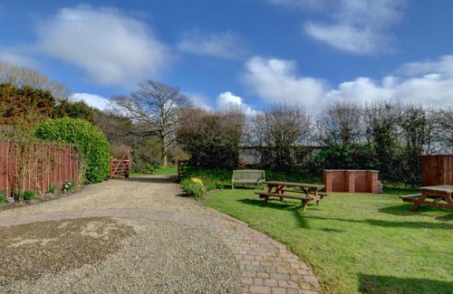 Haverfordwest House | Holiday Home Holly by Interhome