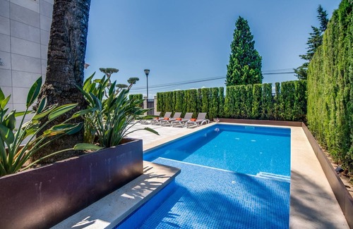 es Bacares House | Holiday Home in Alcudia with Saltwater Pool