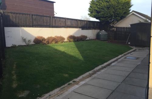 Ballycastle House | Holiday Home in Ballycastle - Fáinne na Cairde