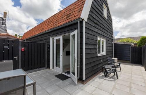 Biggekerke House | Holiday Home in Biggekerke with Infrared Sauna, cleaning included