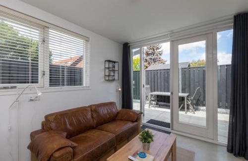 Biggekerke House | Holiday Home in Biggekerke with Infrared Sauna, cleaning included