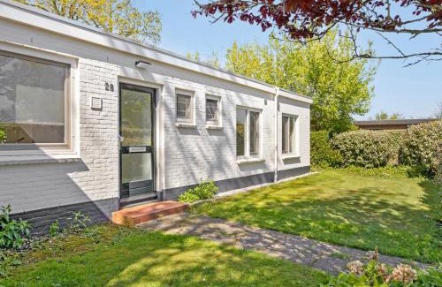 Groot Valkenisse House | Holiday Home in Biggekerke near Seabeach, cleaning included
