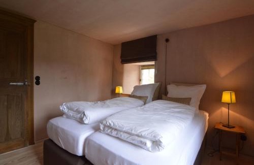 Buellingen House | Holiday Home in Bullange with Sauna