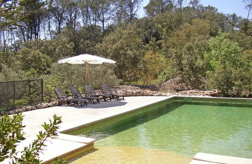 Carces House | Holiday Home in Carcès with Pool & Vineyards