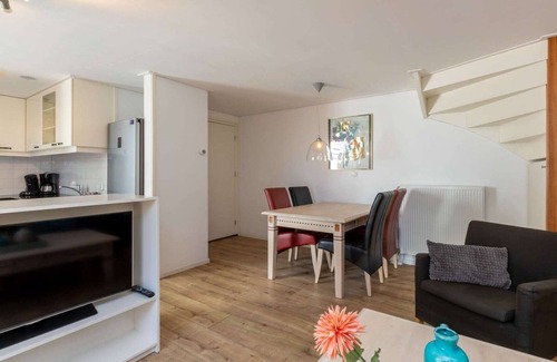 Domburg House | Holiday Home in Domburg near Beach