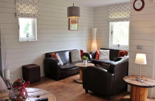 Marcouray House | Holiday Home in Jupille near Forest Trails