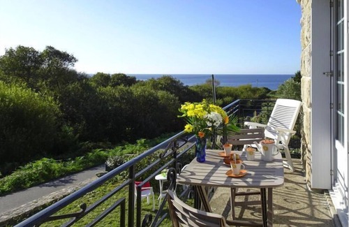 Plouhinec House | Holiday Home in Kersiny with Sea Views