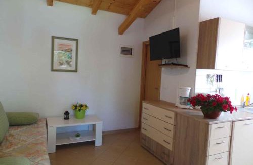 Krsan House | Holiday home in Krsan 34600