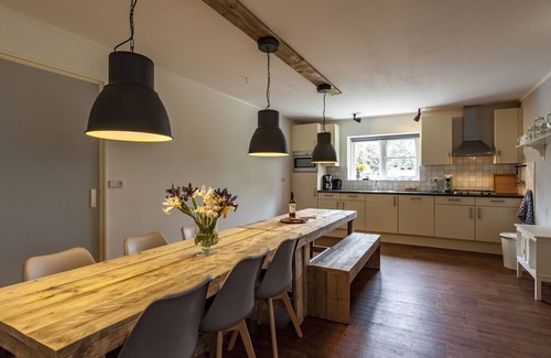 Meliskerke House | Holiday Home in Meliskerke near Beaches