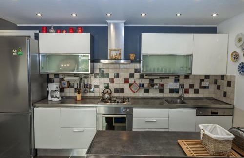 Molat House | Holiday Home in Molat with Pool