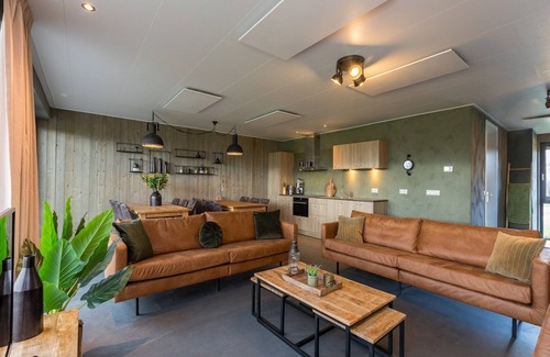 Municipality of Veere House | Holiday Home in Vrouwenpolder near Seabeach