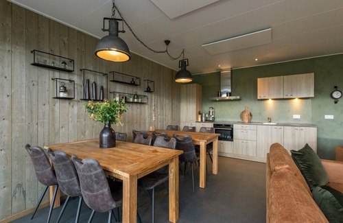 Municipality of Veere House | Holiday Home in Vrouwenpolder near Seabeach