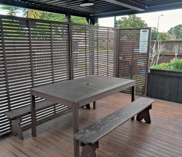 Papamoa Beach House | Holiday Home in Papamoa