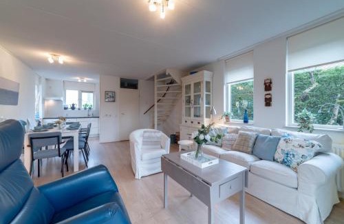 Wemeldinge House | Holiday Home in Quiet Dutch Park for Families