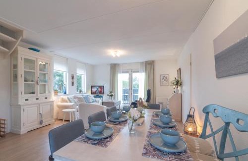 Wemeldinge House | Holiday Home in Quiet Dutch Park for Families