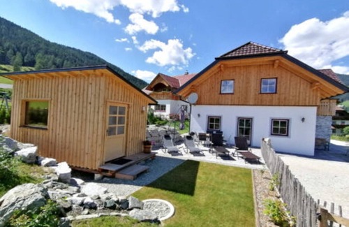 Weisspriach House | Holiday home in Salzburg with sauna