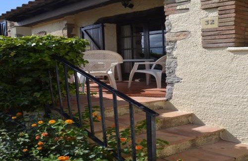 Torroella de Montgri House | Holiday Home in Torre Gran near Beach