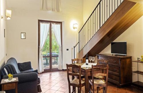 Perugia Apartment | Holiday Home in Umbria with Pool