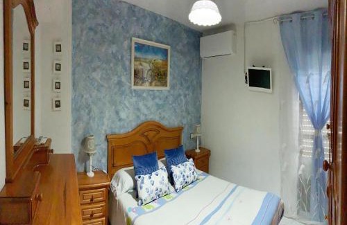 Villamiel House | Holiday Home in Villamiel with Mountain Views, cleaning included