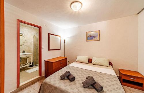 Pupnat Apartment | Holiday Home Island Gem