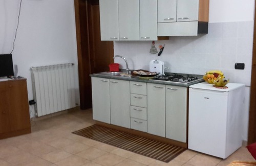 Uggiano la Chiesa House | HOLIDAY HOME AUGUSTUS - STUDIO APARTMENT SUN AND MOON