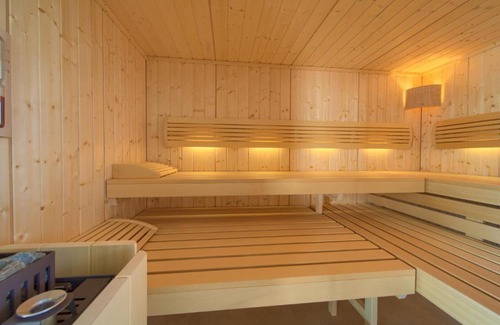 Nenadici House | Holiday Home Jerini Estate by Interhome