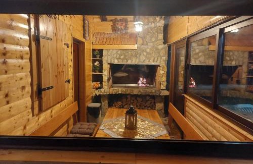 Lovinac House | Holiday Home Jurin Raj