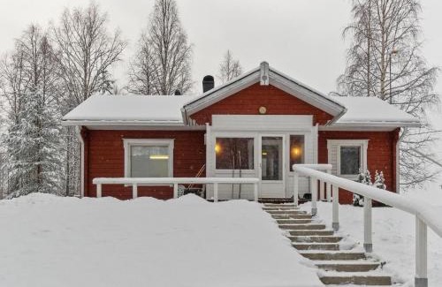 Ylitornio House | Holiday Home Käpälämäki by Interhome