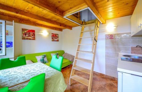 Opric House | Holiday Home Karolina by Interhome