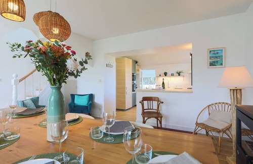 Locquirec House | Holiday Home 'Ker Lotig' with Sea View, Private Terrace and Wi-Fi