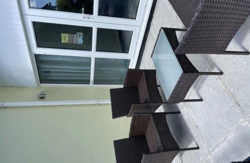 Liskeard House | Holiday Home Kingfishers Haven by Interhome