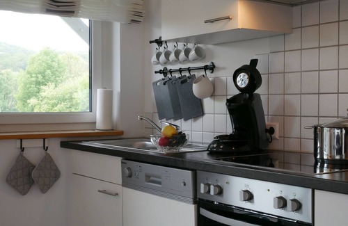 Hohenhaslach House | Holiday Home 'Knodel No. 2' with Shared Terrace, Shared Garden and Wi-Fi