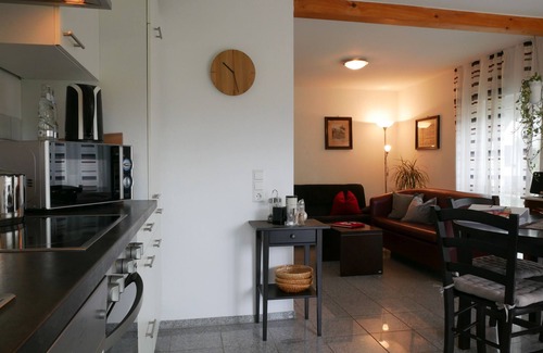 Hohenhaslach House | Holiday Home 'Knodel No. 2' with Shared Terrace, Shared Garden and Wi-Fi