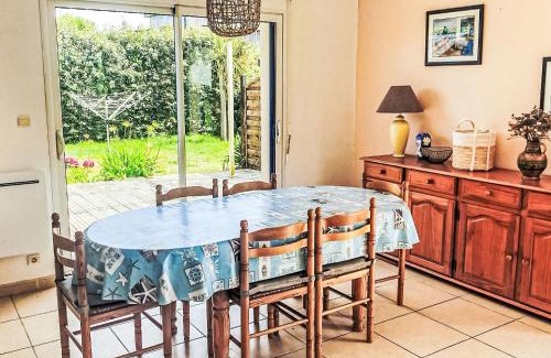 Kerlouan House | Holiday Home L'Echo des Vagues - KER217 by Interhome