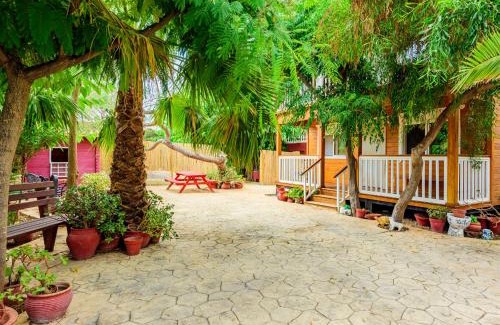 Burriana House | Holiday Home La Alqueria de Jordi by Interhome