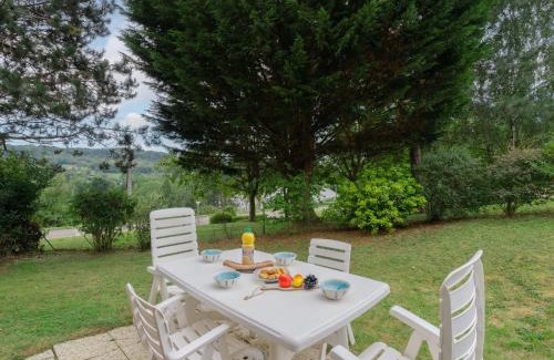 Houlgate House | Holiday Home La Cour du Moulin-6 by Interhome