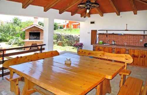 Paradiz House | Holiday Home La Donja-1 by Interhome