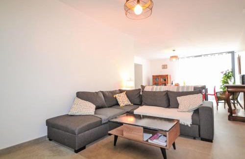 Richerenches House | Holiday Home La Grive by Interhome