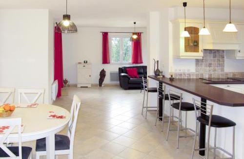 Lorgues House | Holiday Home La Renaudière by Interhome