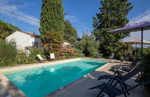 Tresques House | Holiday Home La Rouveyrolle by Interhome