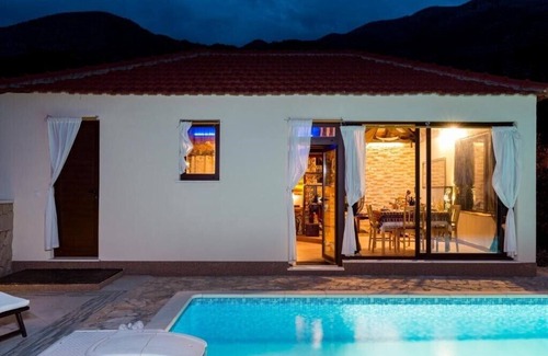 Mihanici House | Holiday Home Lazuština Paradise