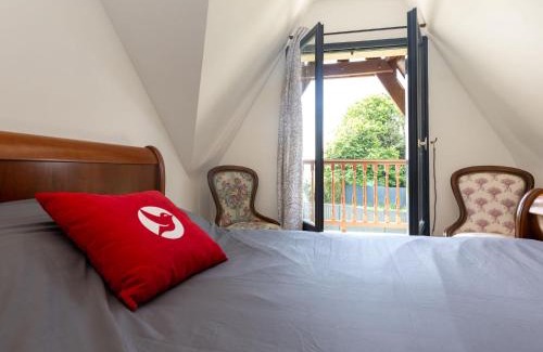 Le Rosais-La Flourie House | Holiday Home Le tertre Verrine by Interhome