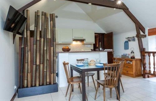 Cancale House | Holiday Home Les Grands Près by Interhome