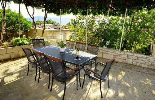 Racisce House | Holiday Home Lolita by Interhome