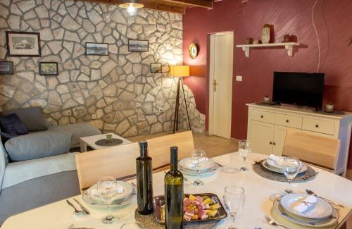 Blato House | Holiday Home Luna