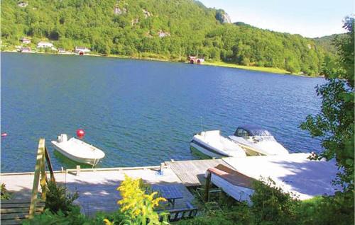 Lyngdal House | Holiday Home Lyngdal Lindelia