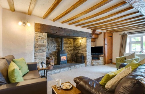 Builth Wells House | Holiday Home Maesmynis by Interhome